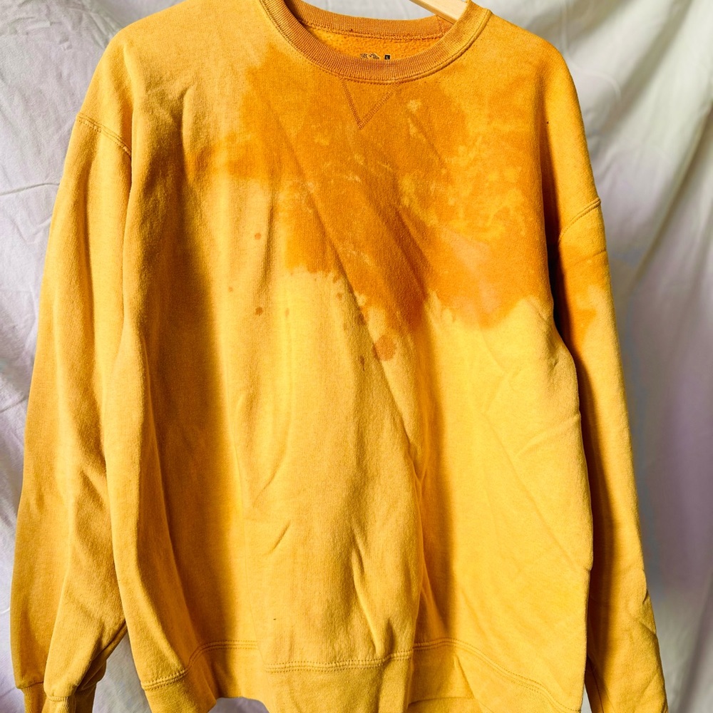 Simple yellow tiedye cotton oversized sweatshirt distressed 90’s fashion grunge